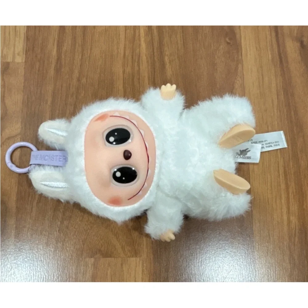 POP MART White Furry Plush Monster Keychain - Picture 3 of 7